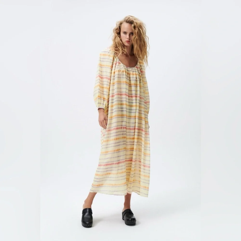NWOT Zara Printed Maxi Dress